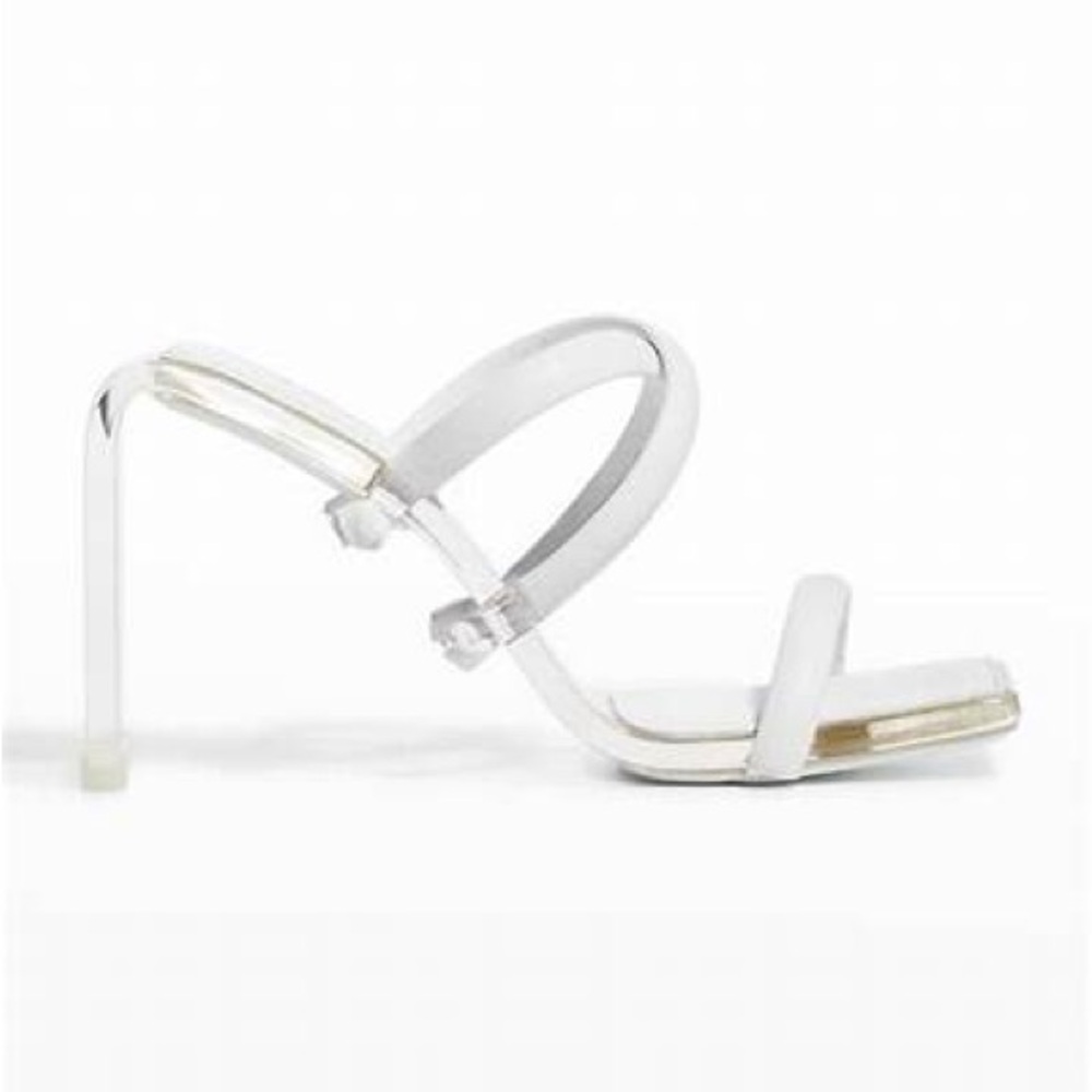 Brand new, never worn Cult Gaia Letta Sandal. Size 38.